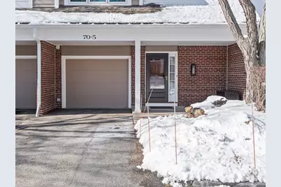 70-5 S Quinsigamond Ave #5, Shrewsbury, MA 01545 - Photo 1