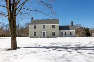 11 Berkley Cir, Hingham, MA 02043 - Photo 1