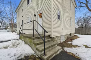 34 Savoy Ave, Springfield, MA 01104 - Photo 28