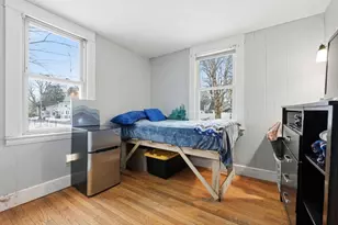 34 Savoy Ave, Springfield, MA 01104 - Photo 14