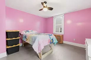 34 Savoy Ave, Springfield, MA 01104 - Photo 12