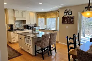 3 Dogwood Cir, Haverhill, MA 01832 - Photo 8