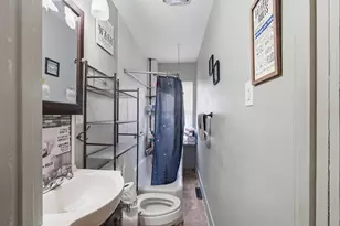 22 Vigeant St, Ware, MA 01802 - Photo 8