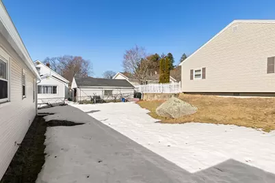 105 Columbia Rd, Lowell, MA 01854 - Photo 24
