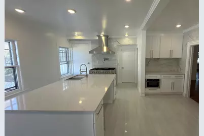 194 Sumner Ave, Springfield, MA 01108 - Photo 2