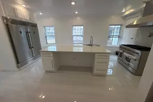 194 Sumner Ave, Springfield, MA 01108 - Photo 10