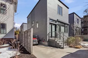 6 Richardson St, Cambridge, MA 02139 - Photo 2