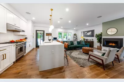 16 Walker St #16, Medford, MA 02155 - Photo 4