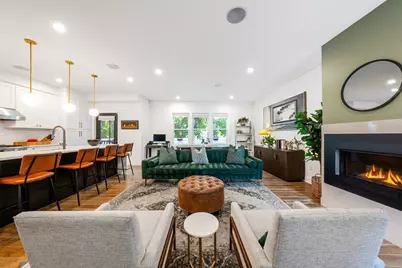 16 Walker St #16, Medford, MA 02155 - Photo 2