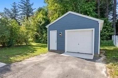 27 Edgewood Avenue, Longmeadow, MA 01106 - Photo 26