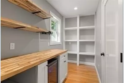 27 Edgewood Avenue, Longmeadow, MA 01106 - Photo 12