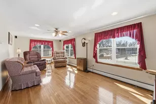 37 St Paul St, Lowell, MA 01851 - Photo 8