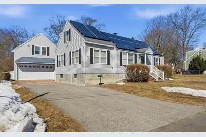 37 Saint Paul St, Lowell, MA 01851 - Photo 1