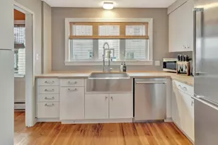 48A B St, Hull, MA 02045 - Photo 10