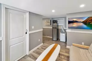 48A B St, Hull, MA 02045 - Photo 32