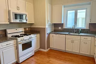 32 Priscilla St, New Bedford, MA 02740 - Photo 16