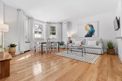 286 Beacon St #1, Boston, MA 02116 - Photo 2