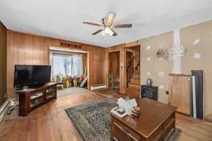 151 Thorndike St, Arlington, MA 02474 - Photo 2