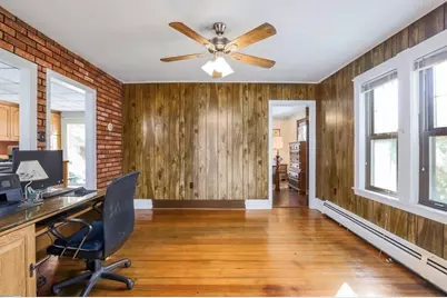 886 Canterbury St, Boston, MA 02131 - Photo 8