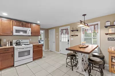 45 West St, Middleborough, MA 02346 - Photo 8