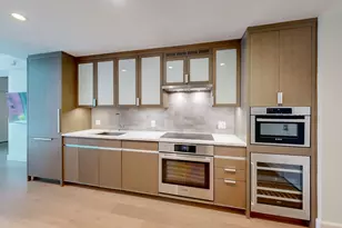 100 Lovejoy Wharf, Boston, MA 02114 - Photo 6