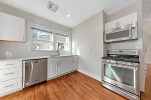 299-301 Alewife Brook Parkway, Somerville, MA 02144 - Photo 20