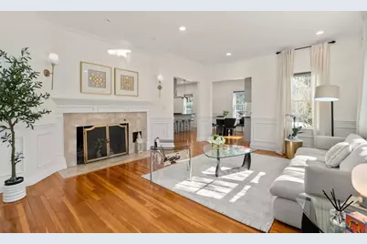 45 Kingsbury St, Wellesley, MA 02481 - Photo 8