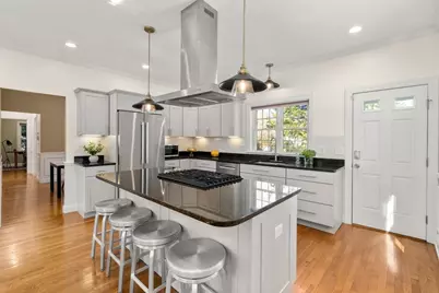 45 Kingsbury St, Wellesley, MA 02481 - Photo 14