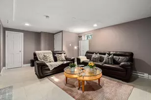 45 Kingsbury St, Wellesley, MA 02481 - Photo 38