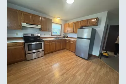 156 Barrows St #3, Norton, MA 02766 - Photo 4