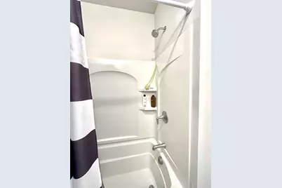 371 Main St #10, Woburn, MA 01801 - Photo 12