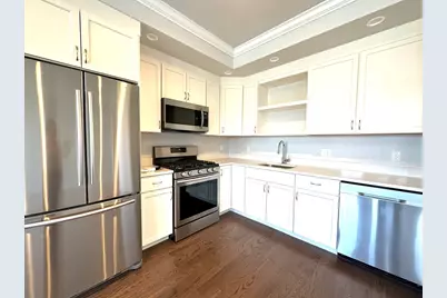 371 Main St #10, Woburn, MA 01801 - Photo 1