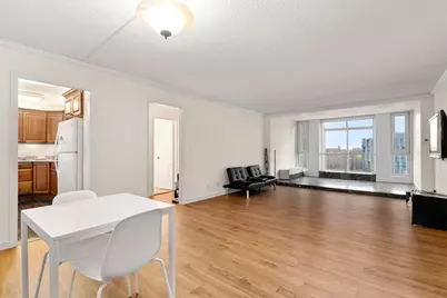 77 Pond Ave #805, Brookline, MA 02445 - Photo 4