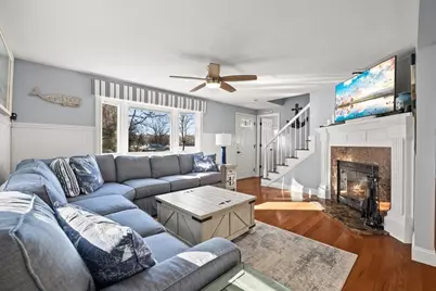 111 Pinecrest Beach Dr, Falmouth, MA 02536 - Photo 22