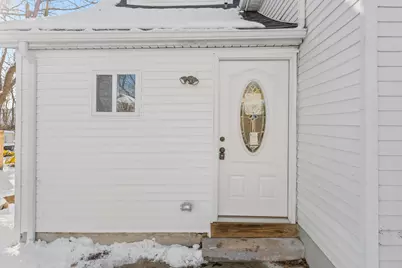29 Hunt St, Brockton, MA 02302 - Photo 2