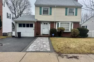 72 Redlands Rd, Boston, MA 02132 - Photo 2