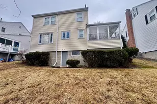 72 Redlands Rd, Boston, MA 02132 - Photo 4