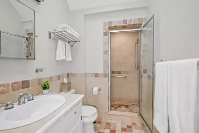 19 Wood St, Hopkinton, MA 01748 - Photo 16