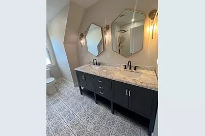 12 York St, Boston, MA 02121 - Photo 14