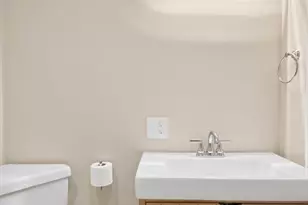 202 North St, Salem, MA 01970 - Photo 14