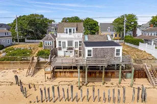 561 Commercial St, Provincetown, MA 02657 - Photo 6
