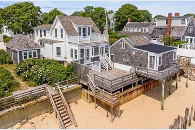 561 Commercial St, Provincetown, MA 02657 - Photo 4