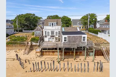 561 Commercial St, Provincetown, MA 02657 - Photo 6
