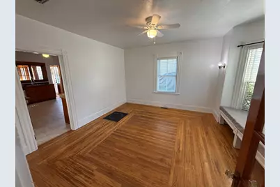 9 Chilton St, Plymouth, MA 02360 - Photo 2