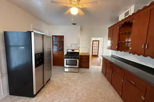 9 Chilton St, Plymouth, MA 02360 - Photo 8