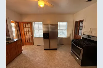 9 Chilton St, Plymouth, MA 02360 - Photo 6