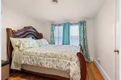 134 Oak St, Brockton, MA 02301 - Photo 20