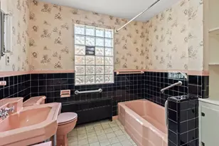 42 Ellis Dr, Worcester, MA 01609 - Photo 26