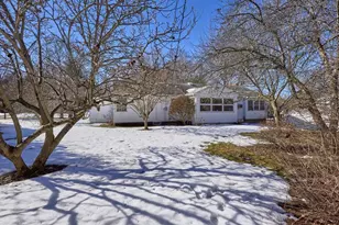 42 Ellis Dr, Worcester, MA 01609 - Photo 40