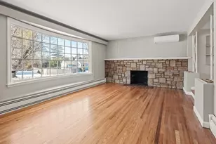 42 Ellis Dr, Worcester, MA 01609 - Photo 6